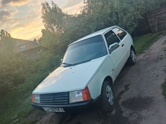 Білий ЗАЗ Таврія, об'ємом двигуна 1 л та пробігом 30 тис. км за 669 $, фото 1 на Automoto.ua