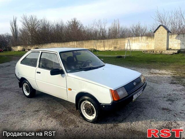 Белый ЗАЗ Таврия, объемом двигателя 1.3 л и пробегом 0 тыс. км за 850 $, фото 1 на Automoto.ua