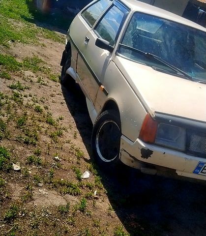 Белый ЗАЗ Таврия, объемом двигателя 1 л и пробегом 165 тыс. км за 560 $, фото 1 на Automoto.ua
