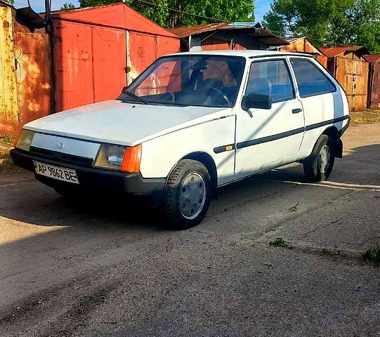 Белый ЗАЗ Таврия, объемом двигателя 11 л и пробегом 0 тыс. км за 670 $, фото 1 на Automoto.ua