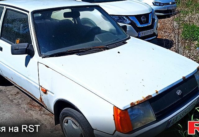 Білий ЗАЗ Таврія, об'ємом двигуна 1.1 л та пробігом 250 тис. км за 230 $, фото 1 на Automoto.ua