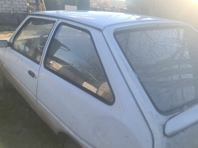 Білий ЗАЗ Таврія, об'ємом двигуна 1.1 л та пробігом 100 тис. км за 592 $, фото 1 на Automoto.ua
