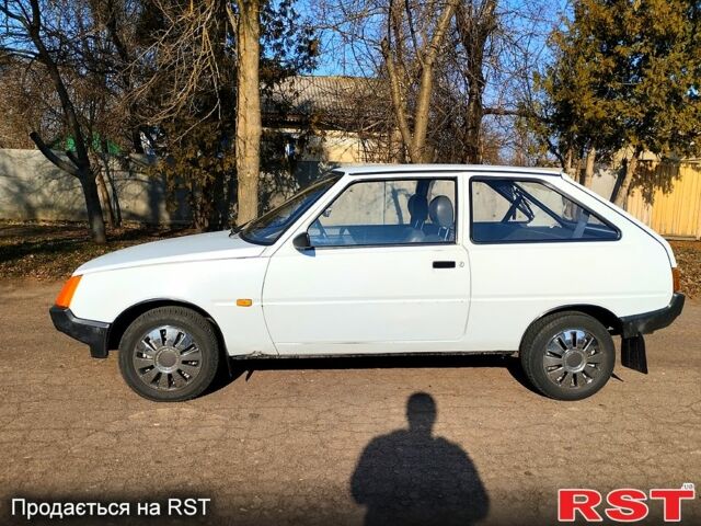 Белый ЗАЗ Таврия, объемом двигателя 11 л и пробегом 0 тыс. км за 1000 $, фото 1 на Automoto.ua