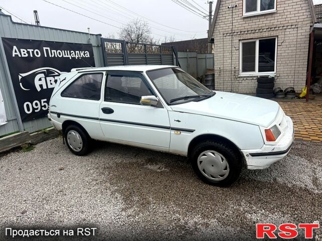 Белый ЗАЗ Таврия, объемом двигателя 1.1 л и пробегом 200 тыс. км за 500 $, фото 1 на Automoto.ua