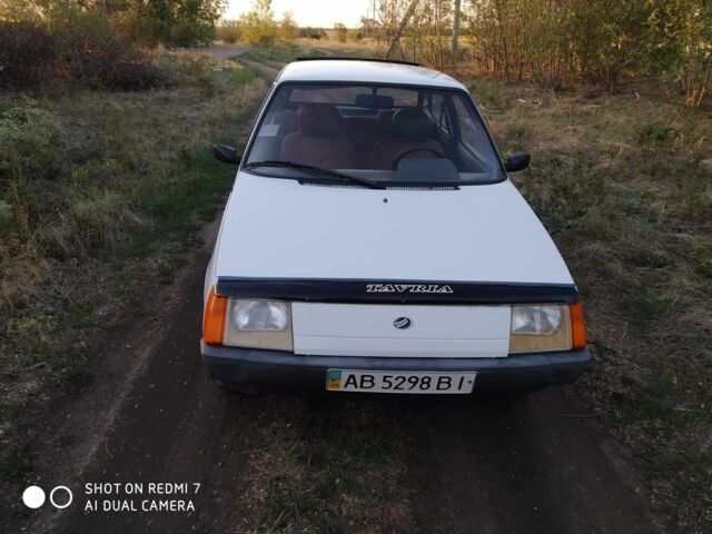 Белый ЗАЗ Таврия, объемом двигателя 1.1 л и пробегом 77 тыс. км за 1050 $, фото 1 на Automoto.ua
