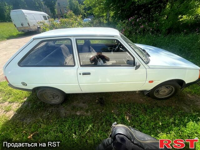 Білий ЗАЗ Таврія, об'ємом двигуна 1.2 л та пробігом 130 тис. км за 700 $, фото 1 на Automoto.ua