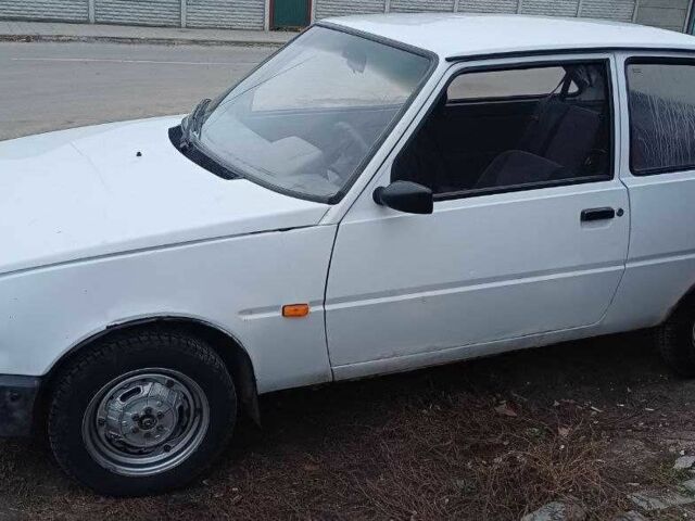 Білий ЗАЗ Таврія, об'ємом двигуна 1.1 л та пробігом 188 тис. км за 477 $, фото 1 на Automoto.ua