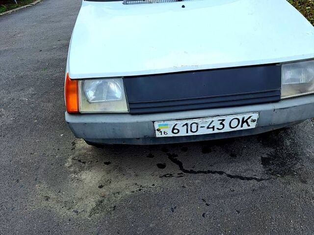 Белый ЗАЗ Таврия, объемом двигателя 1.2 л и пробегом 0 тыс. км за 1100 $, фото 1 на Automoto.ua