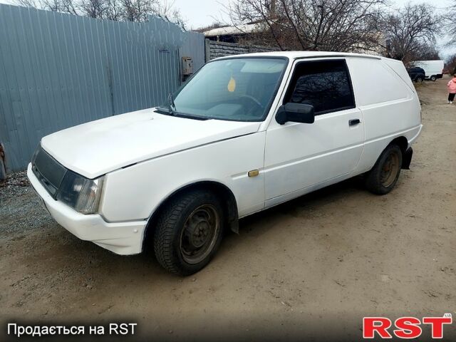 Белый ЗАЗ Таврия, объемом двигателя 1.2 л и пробегом 140 тыс. км за 600 $, фото 1 на Automoto.ua