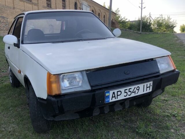 Белый ЗАЗ Таврия, объемом двигателя 1.1 л и пробегом 3 тыс. км за 470 $, фото 1 на Automoto.ua