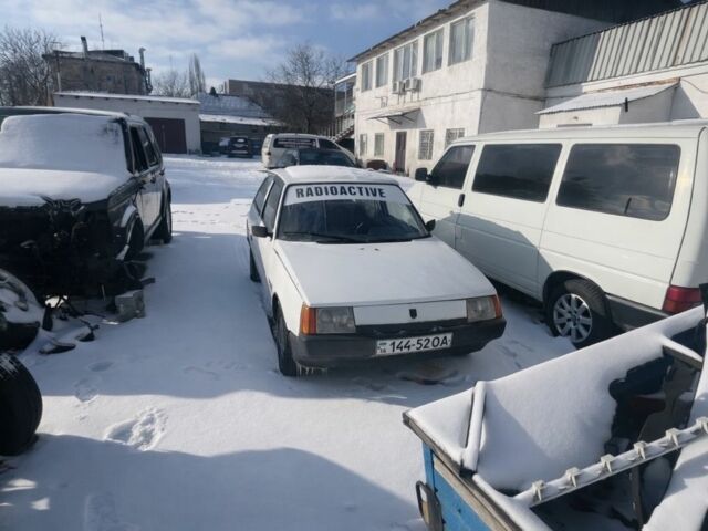 Белый ЗАЗ Таврия, объемом двигателя 0 л и пробегом 100 тыс. км за 400 $, фото 1 на Automoto.ua