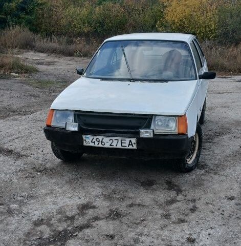 Белый ЗАЗ Таврия, объемом двигателя 1.2 л и пробегом 200 тыс. км за 389 $, фото 1 на Automoto.ua