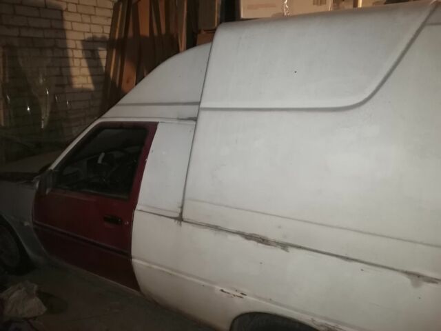 ЗАЗ Таврия 2002 в Вышгороде на Automoto.ua Белый ЗАЗ Таврия, объемом двигателя 0 л и пробегом 260 тыс. км за 700 $, фото 1 на Automoto.ua