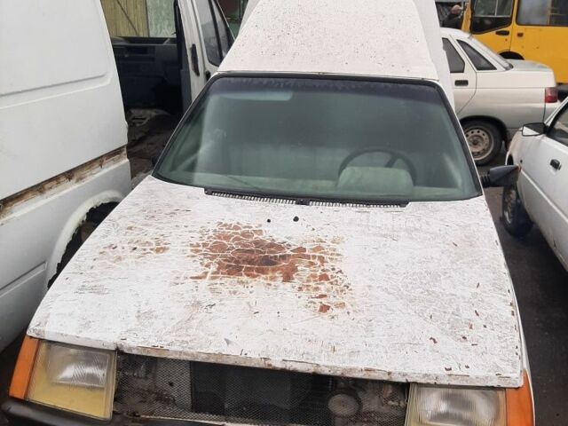 Белый ЗАЗ Таврия, объемом двигателя 1.2 л и пробегом 200 тыс. км за 285 $, фото 1 на Automoto.ua