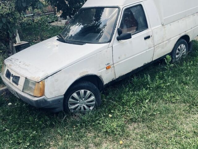 Белый ЗАЗ Таврия, объемом двигателя 0 л и пробегом 300 тыс. км за 337 $, фото 1 на Automoto.ua