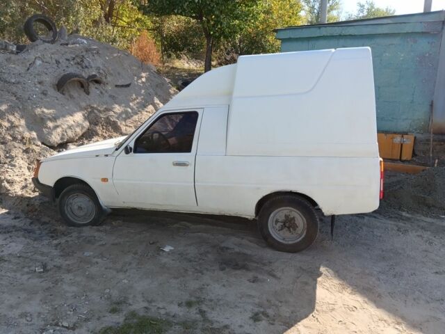 Білий ЗАЗ Таврія, об'ємом двигуна 1.2 л та пробігом 250 тис. км за 501 $, фото 1 на Automoto.ua