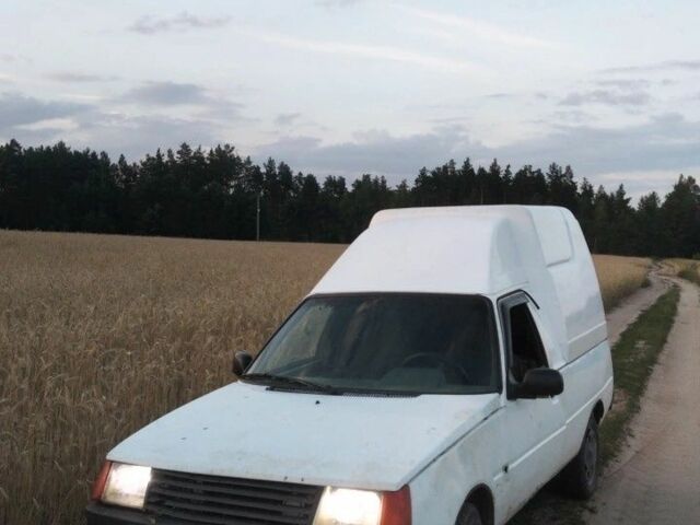Білий ЗАЗ Таврія, об'ємом двигуна 1 л та пробігом 150 тис. км за 393 $, фото 1 на Automoto.ua