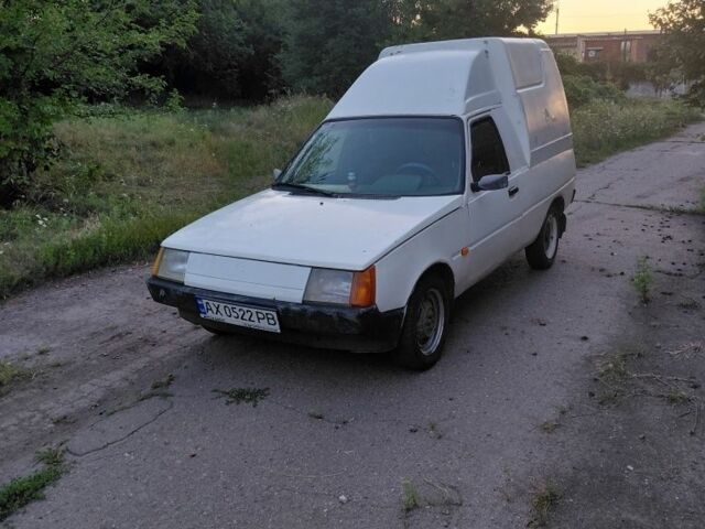 Белый ЗАЗ Таврия, объемом двигателя 1.2 л и пробегом 100 тыс. км за 698 $, фото 1 на Automoto.ua