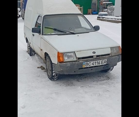 Белый ЗАЗ Таврия, объемом двигателя 1.2 л и пробегом 80 тыс. км за 466 $, фото 1 на Automoto.ua