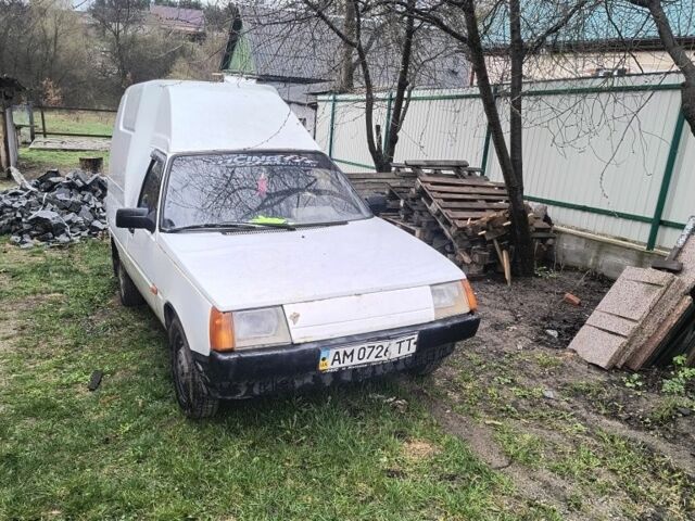 Белый ЗАЗ Таврия, объемом двигателя 1.2 л и пробегом 250 тыс. км за 806 $, фото 1 на Automoto.ua