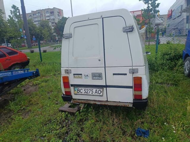 Белый ЗАЗ Таврия, объемом двигателя 1.2 л и пробегом 20 тыс. км за 350 $, фото 1 на Automoto.ua