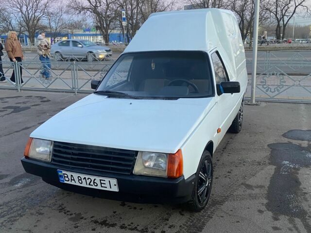 Белый ЗАЗ Таврия, объемом двигателя 1.2 л и пробегом 170 тыс. км за 1300 $, фото 1 на Automoto.ua