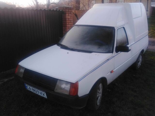 Белый ЗАЗ Таврия, объемом двигателя 1.2 л и пробегом 186 тыс. км за 1600 $, фото 1 на Automoto.ua