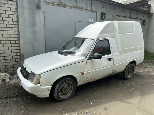 Белый ЗАЗ Таврия, объемом двигателя 1.2 л и пробегом 350 тыс. км за 700 $, фото 1 на Automoto.ua