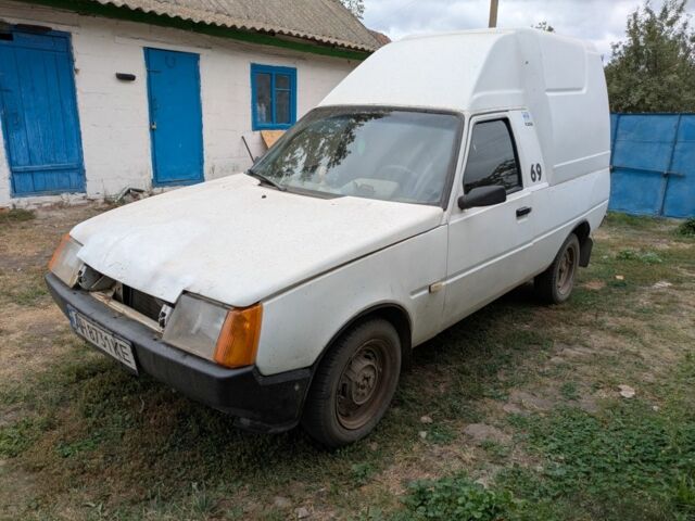 Белый ЗАЗ Таврия, объемом двигателя 1.3 л и пробегом 137 тыс. км за 500 $, фото 1 на Automoto.ua