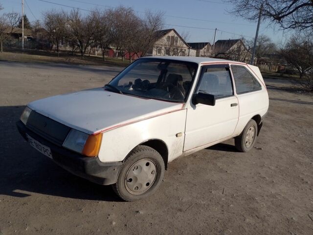 Білий ЗАЗ Таврія, об'ємом двигуна 1.2 л та пробігом 220 тис. км за 1100 $, фото 1 на Automoto.ua