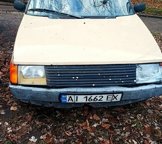 Бежевий ЗАЗ Таврія, об'ємом двигуна 1.1 л та пробігом 0 тис. км за 500 $, фото 1 на Automoto.ua