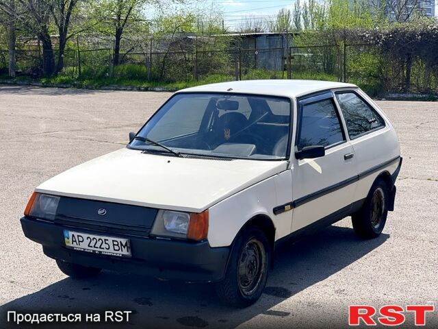 Бежевый ЗАЗ Таврия, объемом двигателя 1.1 л и пробегом 150 тыс. км за 650 $, фото 1 на Automoto.ua