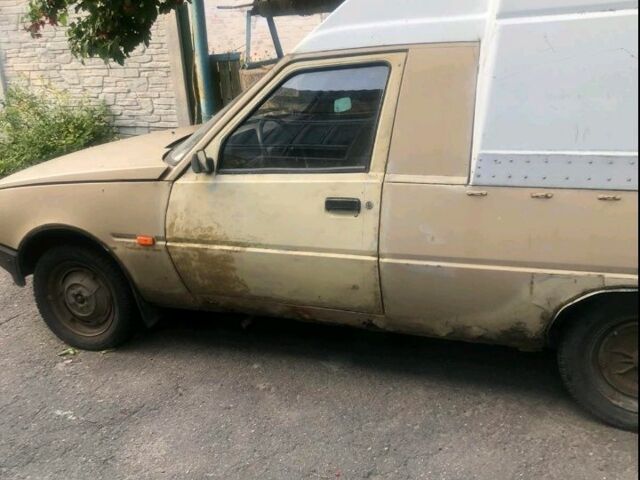Бежевый ЗАЗ Таврия, объемом двигателя 0 л и пробегом 1 тыс. км за 361 $, фото 1 на Automoto.ua