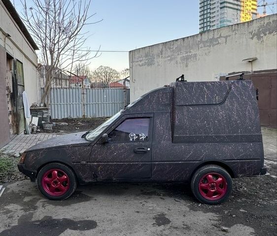 Чорний ЗАЗ Таврія, об'ємом двигуна 1.2 л та пробігом 8 тис. км за 1250 $, фото 1 на Automoto.ua