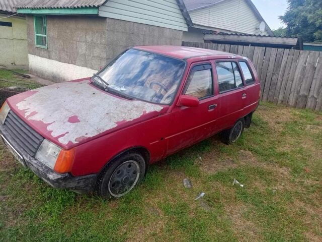 Красный ЗАЗ Таврия, объемом двигателя 1.2 л и пробегом 210 тыс. км за 446 $, фото 1 на Automoto.ua