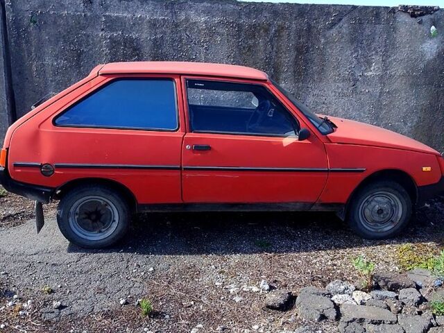 Червоний ЗАЗ Таврія, об'ємом двигуна 1.1 л та пробігом 200 тис. км за 190 $, фото 1 на Automoto.ua