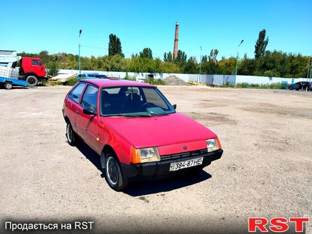 Красный ЗАЗ Таврия, объемом двигателя 1.1 л и пробегом 0 тыс. км за 470 $, фото 1 на Automoto.ua