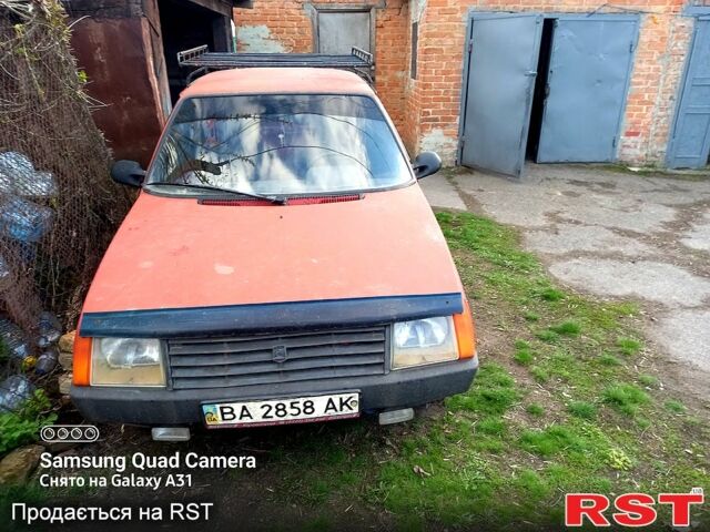 Красный ЗАЗ Таврия, объемом двигателя 1.1 л и пробегом 0 тыс. км за 350 $, фото 1 на Automoto.ua