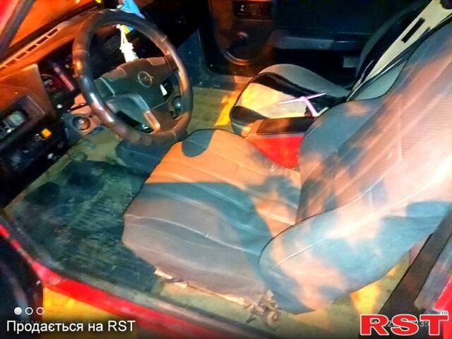 Красный ЗАЗ Таврия, объемом двигателя 1.1 л и пробегом 50 тыс. км за 600 $, фото 1 на Automoto.ua