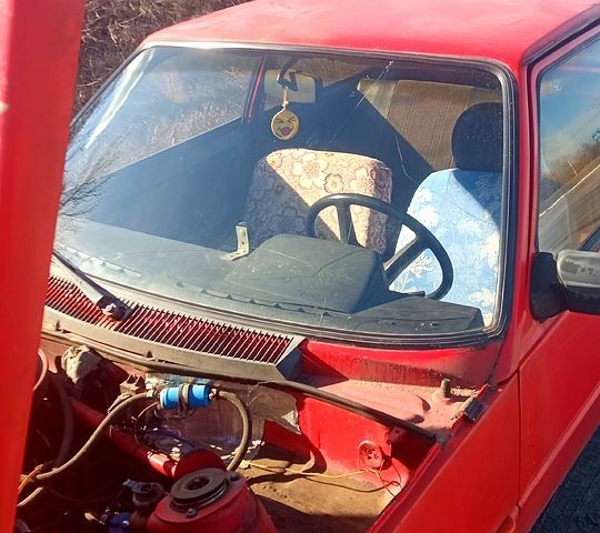 Червоний ЗАЗ Таврія, об'ємом двигуна 1.1 л та пробігом 350 тис. км за 500 $, фото 1 на Automoto.ua