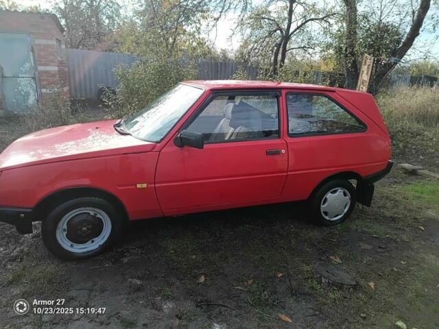 Червоний ЗАЗ Таврія, об'ємом двигуна 1.1 л та пробігом 100 тис. км за 596 $, фото 1 на Automoto.ua