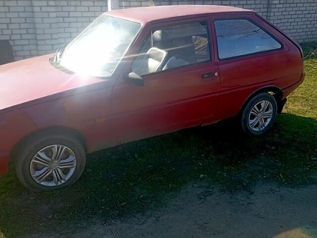 Красный ЗАЗ Таврия, объемом двигателя 1.3 л и пробегом 0 тыс. км за 700 $, фото 1 на Automoto.ua