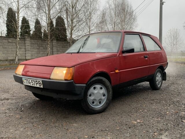 Червоний ЗАЗ Таврія, об'ємом двигуна 1.2 л та пробігом 30 тис. км за 700 $, фото 1 на Automoto.ua