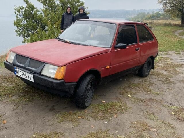 Червоний ЗАЗ Таврія, об'ємом двигуна 1.1 л та пробігом 130 тис. км за 380 $, фото 1 на Automoto.ua