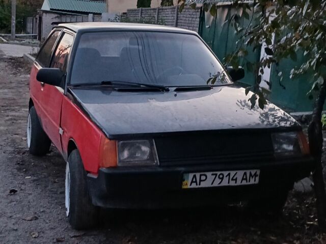 ЗАЗ Таврия 1995 в Днепре (Днепропетровске) на Automoto.ua Красный ЗАЗ Таврия, объемом двигателя 1.2 л и пробегом 120 тыс. км за 400 $, фото 1 на Automoto.ua