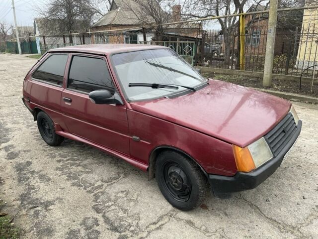 Червоний ЗАЗ Таврія, об'ємом двигуна 1.1 л та пробігом 1 тис. км за 592 $, фото 1 на Automoto.ua