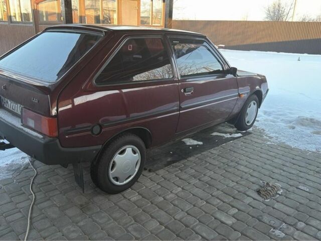 Красный ЗАЗ Таврия, объемом двигателя 1.2 л и пробегом 33 тыс. км за 2450 $, фото 1 на Automoto.ua