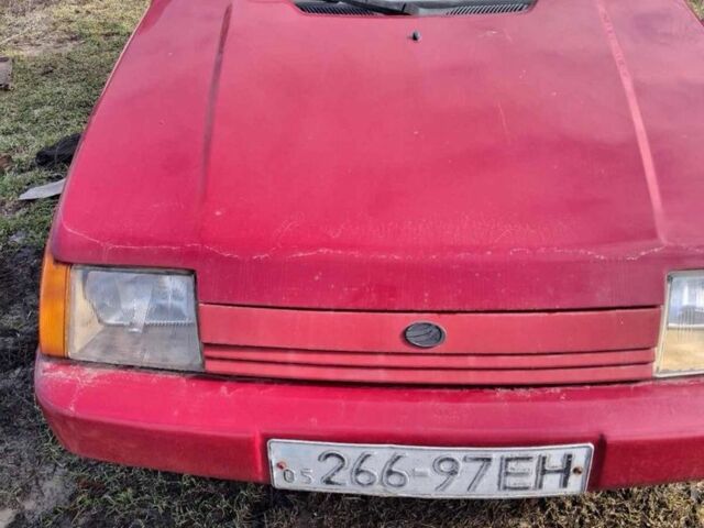 Красный ЗАЗ Таврия, объемом двигателя 0 л и пробегом 100 тыс. км за 565 $, фото 1 на Automoto.ua