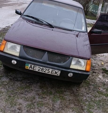 Красный ЗАЗ Таврия, объемом двигателя 1.2 л и пробегом 80 тыс. км за 850 $, фото 1 на Automoto.ua