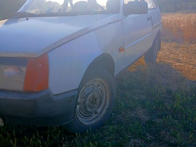 ЗАЗ Таврия, объемом двигателя 1.5 л и пробегом 100 тыс. км за 400 $, фото 1 на Automoto.ua